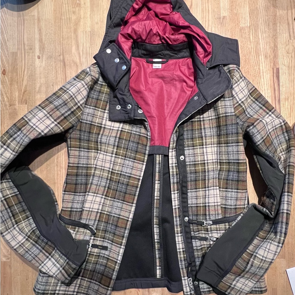 Bogner fire + ice wool plaid hooded jacket Size 36 Small